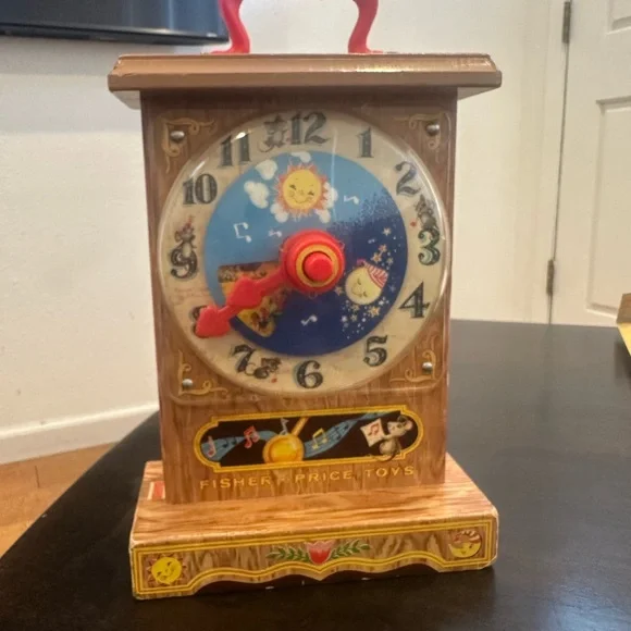 1964 Fisher Price toy # 997 wooden tie rock teaching clock - Picture 6 of 8